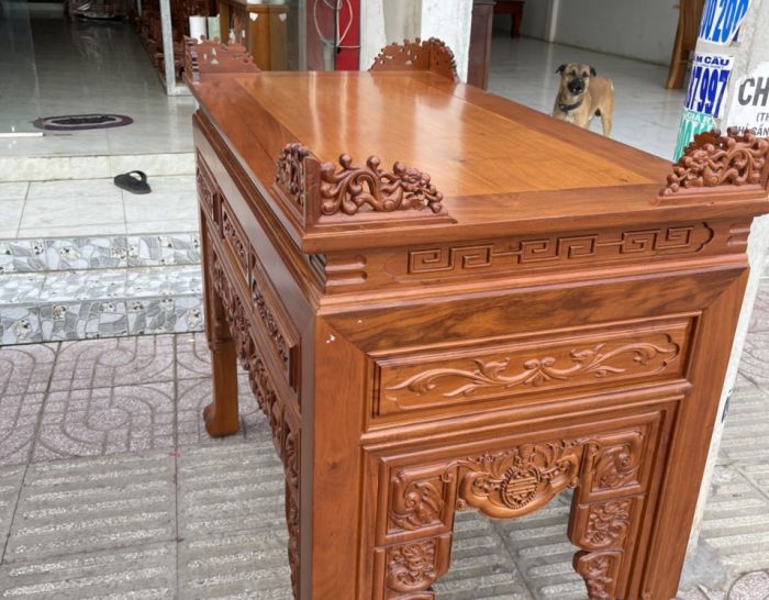 Bàn thờ gia tiên 1 tầng gỗ gõ đỏ GT106